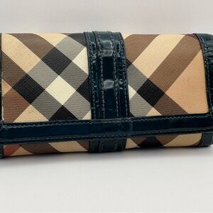 Burberry Penrose Nova Check canvas and patent navy leather continental wallet.